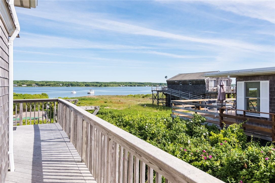 506 East Beach Road Charlestown, RI 02813 - Photo 9 of 36