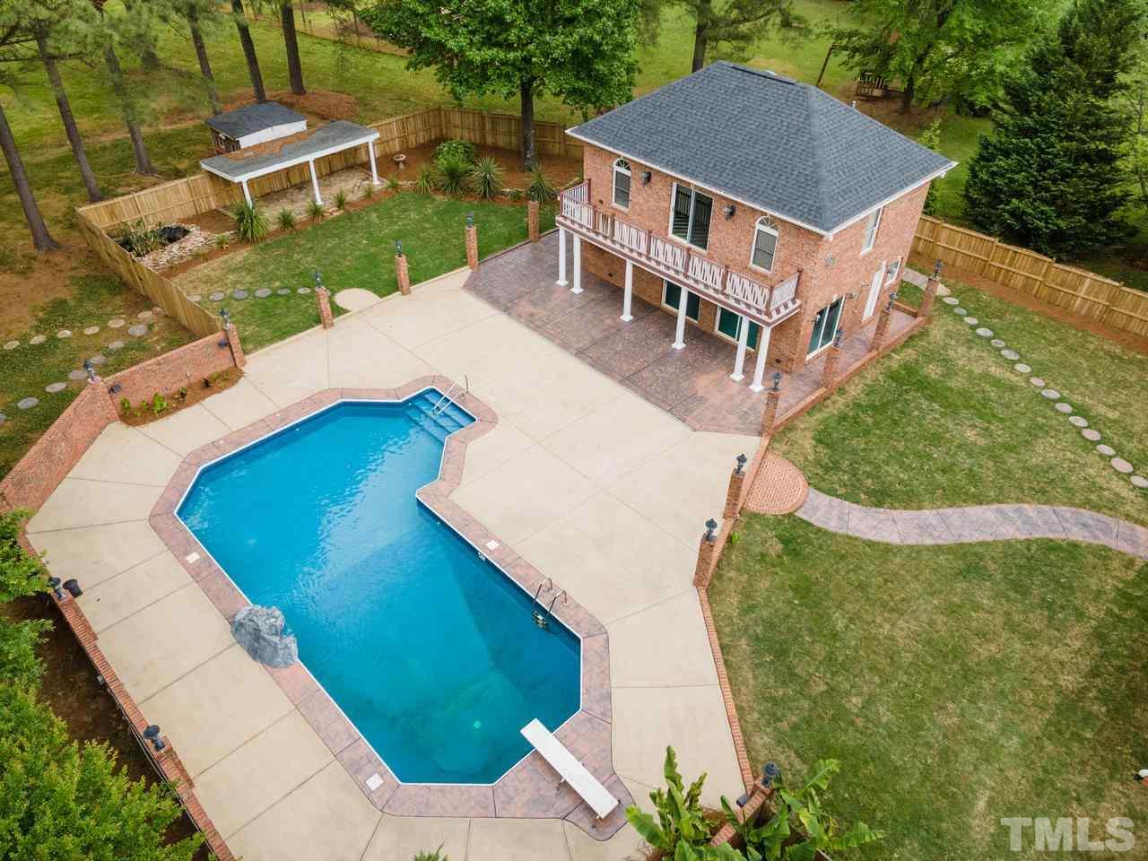 5308 Birchleaf Drive Raleigh, NC 27606 - Photo 4 of 30