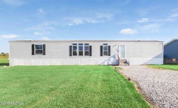 $150,000 | 158 Landon Lane, Sunset, LA 70584