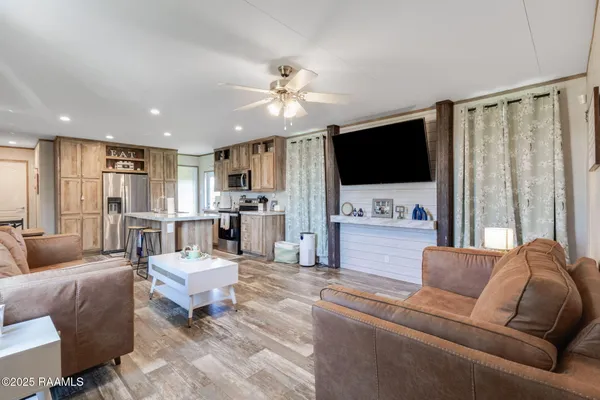 $150,000 | 158 Landon Lane, Sunset, LA 70584