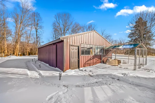 $365,000 | 263 Sullivan Road, Union City, MI 49094