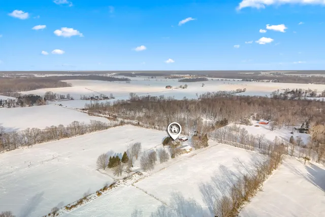 $365,000 | 263 Sullivan Road, Union City, MI 49094