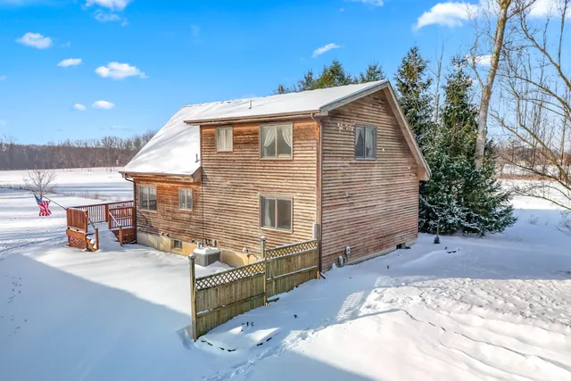 $365,000 | 263 Sullivan Road, Union City, MI 49094