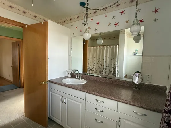 $239,900 | 501 Veda Drive, Redwood Falls, MN 56283