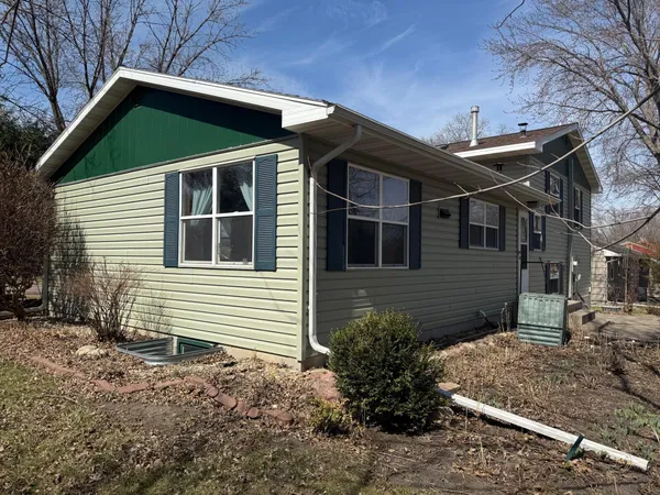 $239,900 | 501 Veda Drive, Redwood Falls, MN 56283