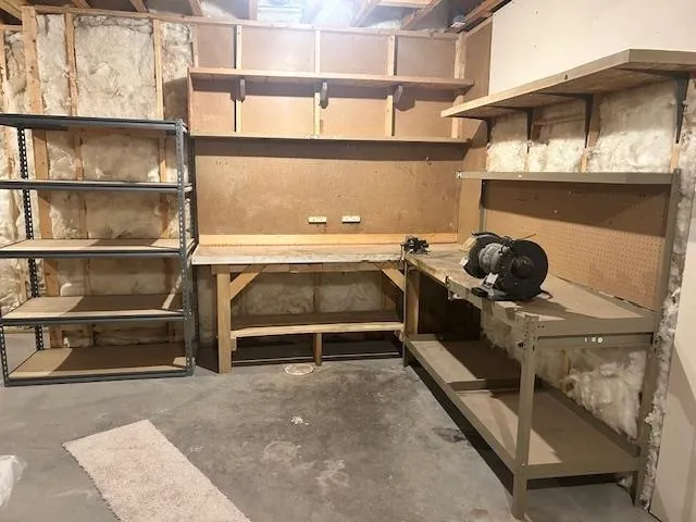 $599,900 | 306 Lindsay Way, Cottage Grove, WI 53527