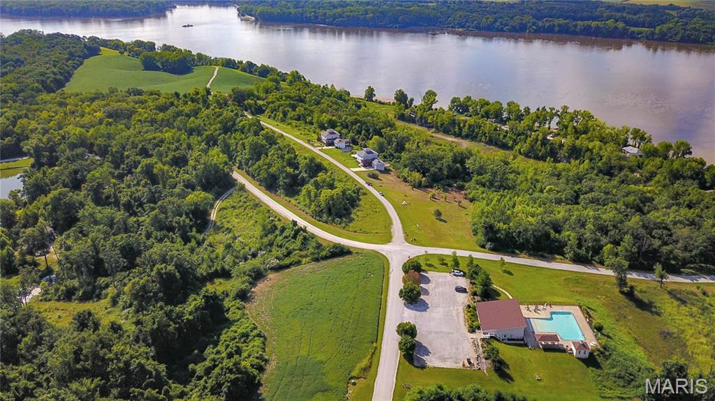 204 Quarry Road Golden Eagle, IL 62036 - Photo 2 of 8