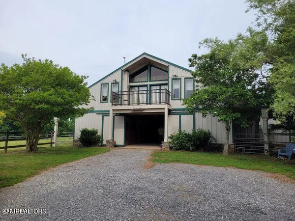 $1,600 | 3827 Attley Drive, Louisville, TN 37777