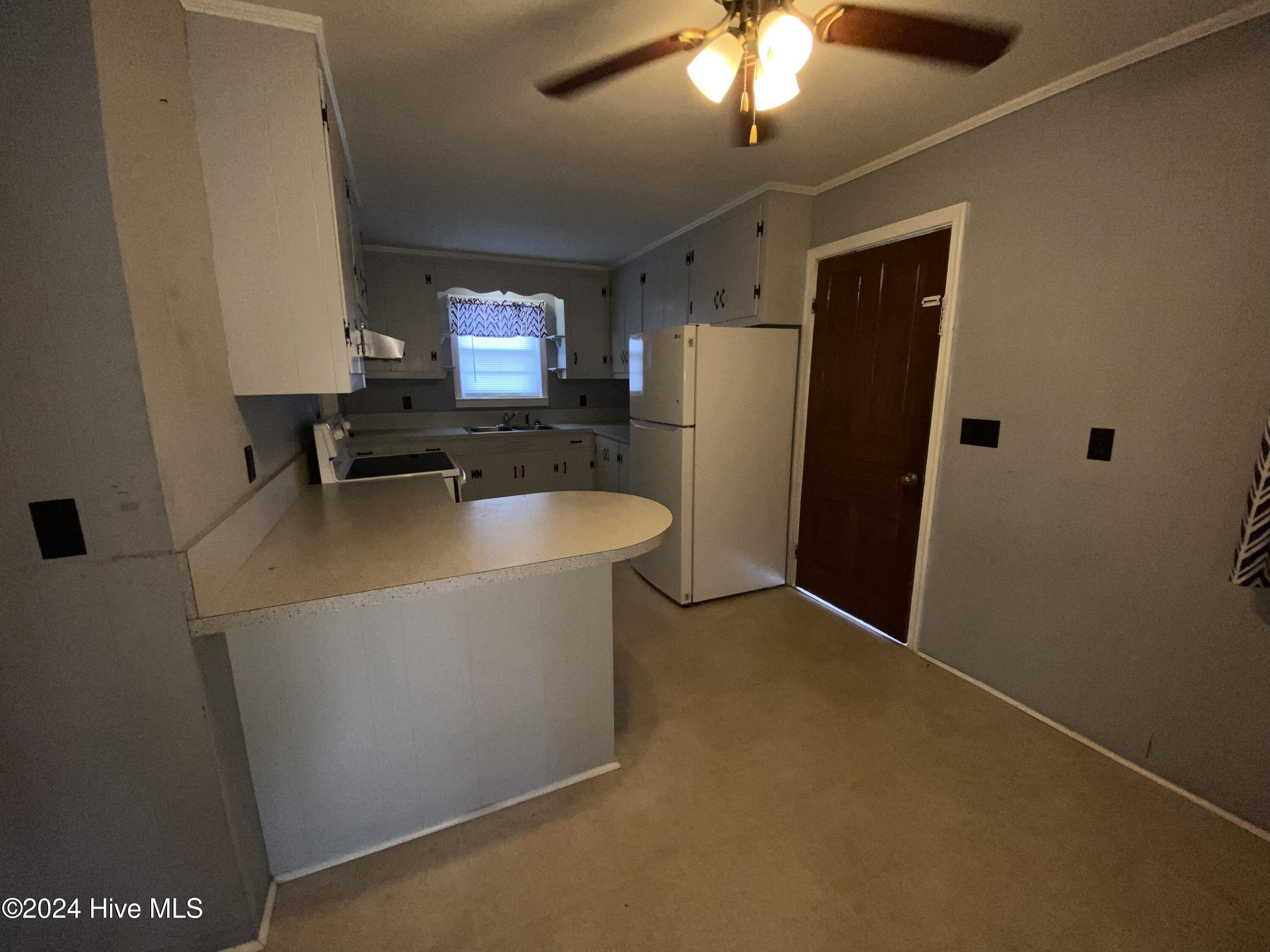 412 Haw Branch Road Richlands, NC 28574 - Photo 4 of 27 2024-12-05 12.12.48