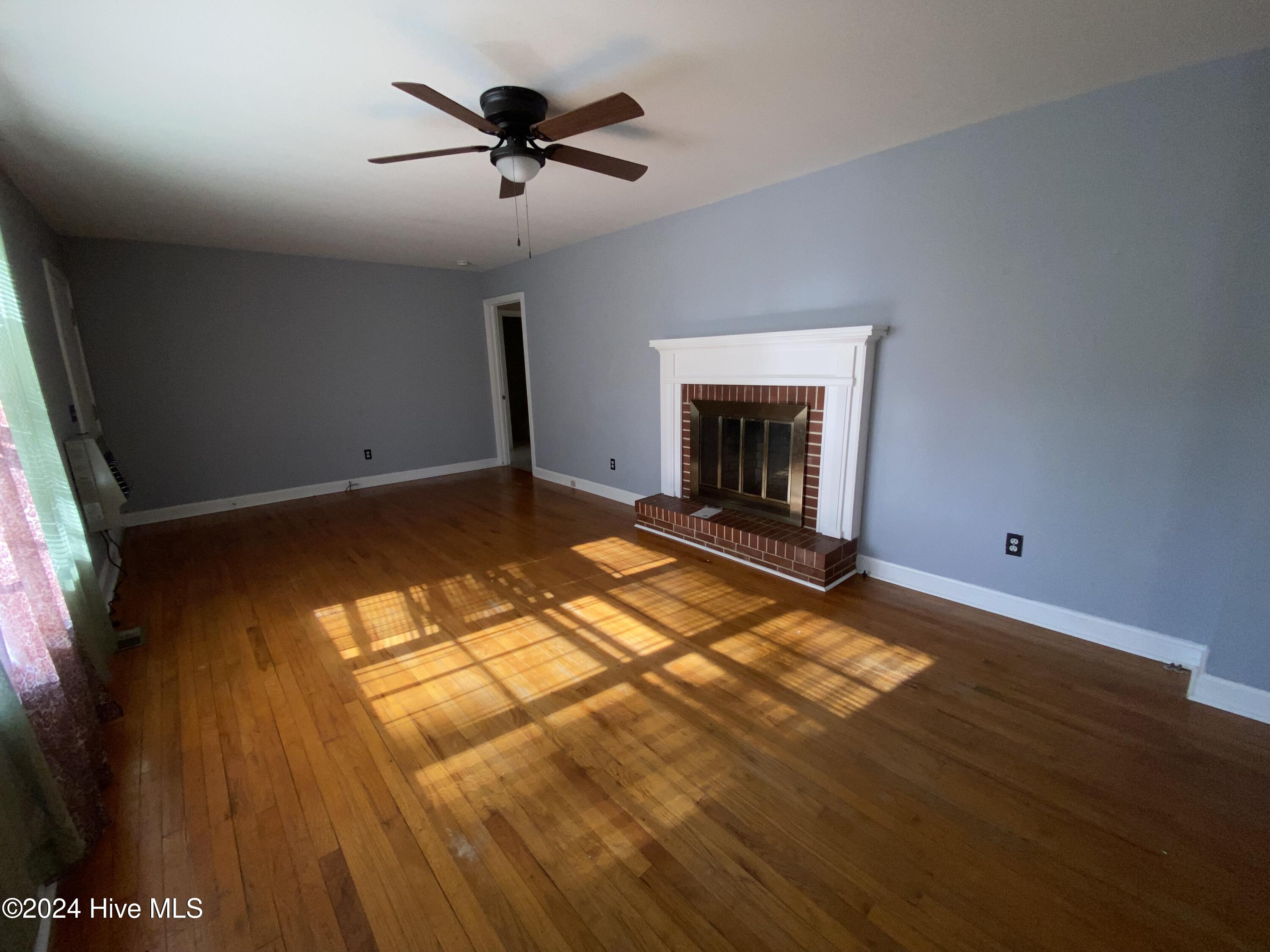 412 Haw Branch Road Richlands, NC 28574 - Photo 9 of 27 2024-12-05 12.13.03