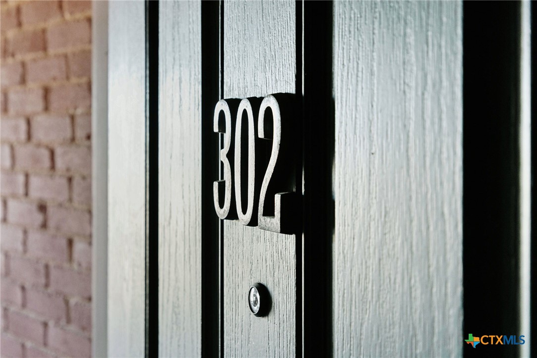 1247 Gruene Road, Unit 302 New Braunfels, TX 78130 - Photo 2 of 33