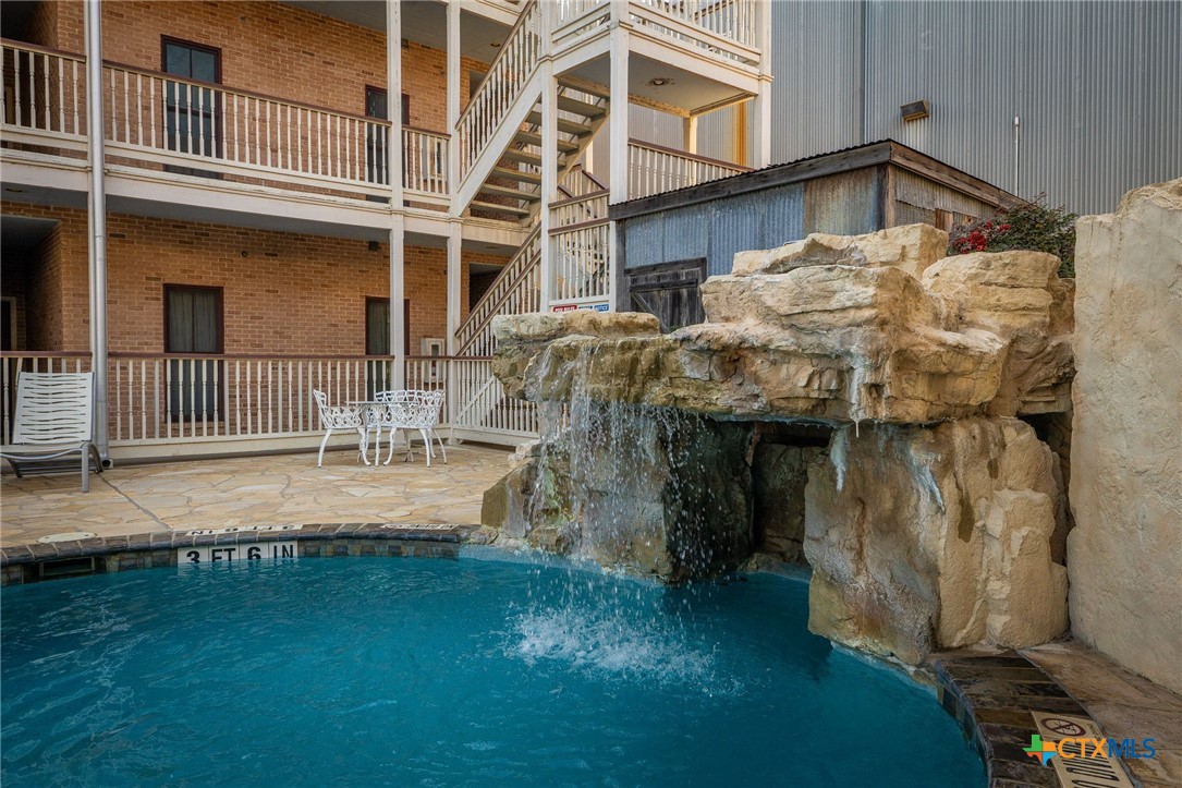 1247 Gruene Road, Unit 302 New Braunfels, TX 78130 - Photo 8 of 33