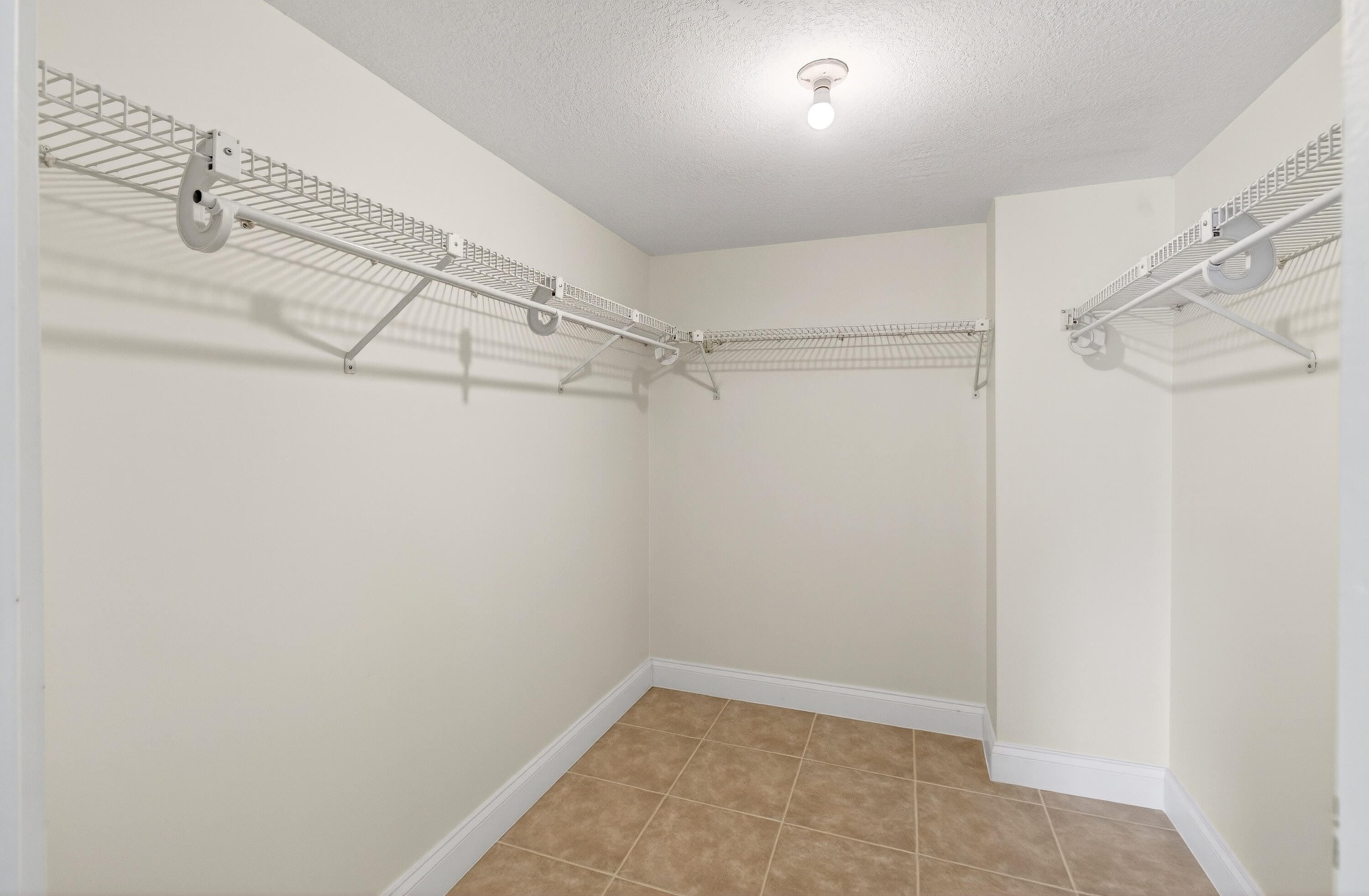 351 Club Circle, Unit 101 Boca Raton, FL 33487 - Photo 37 of 55 37-print-DSC_8960