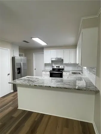 $2,300 | 412 Fendler Parkway, Pineville, LA 71360