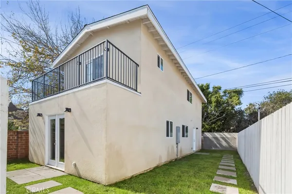$4,800 | 9427 South 2nd Avenue, Inglewood, CA 90305
