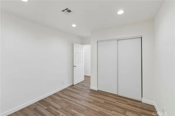 $4,800 | 9427 South 2nd Avenue, Inglewood, CA 90305