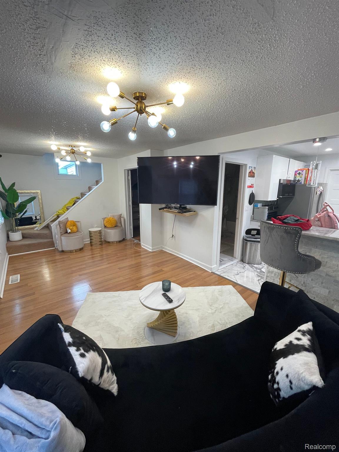 8467 Chapp Avenue Warren, MI 48089 - Photo 3 of 15 Gallery Image 3