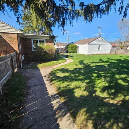 $180,000 | 4701 Illinois Street, Loves Park, IL 61111
