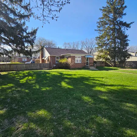 $180,000 | 4701 Illinois Street, Loves Park, IL 61111