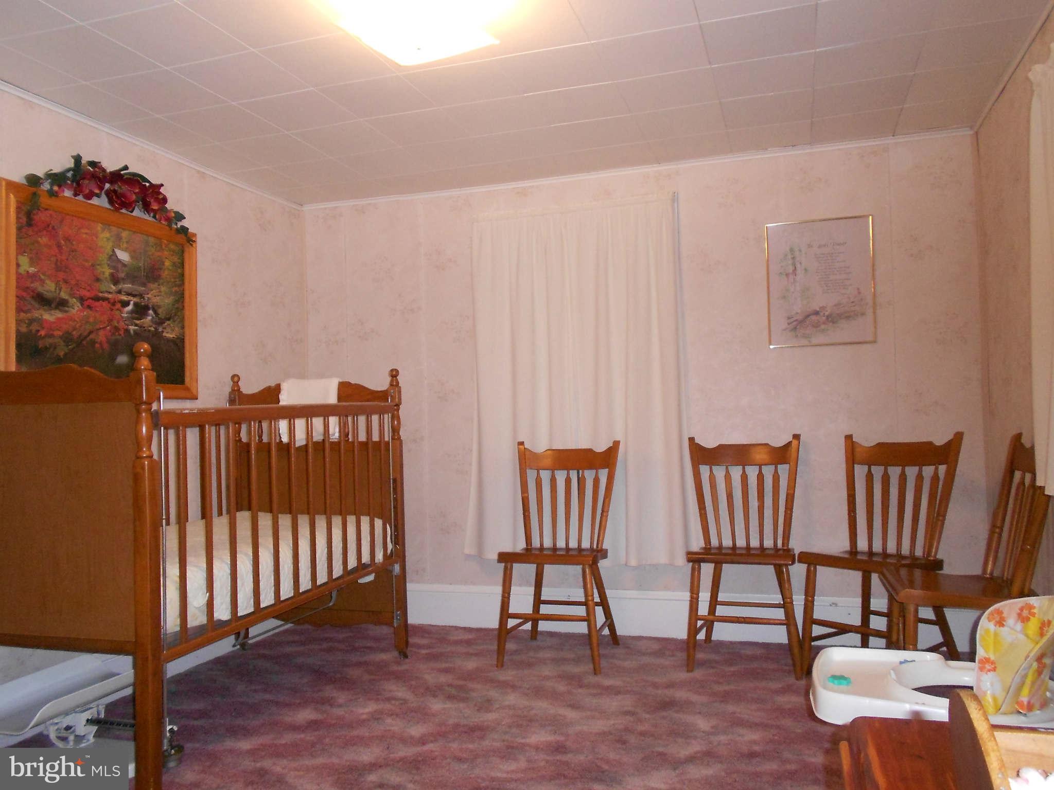 17558 Reiff Church Road Hagerstown, MD 21740 - Photo 28 of 30 Bedroom
