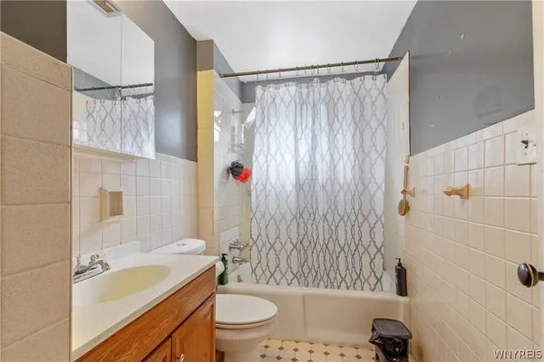 $275,000 | 25 Page Street, Buffalo, NY 14207