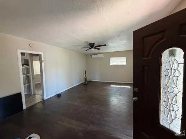 $315,000 | Undisclosed Address, Bakersfield, CA 93306