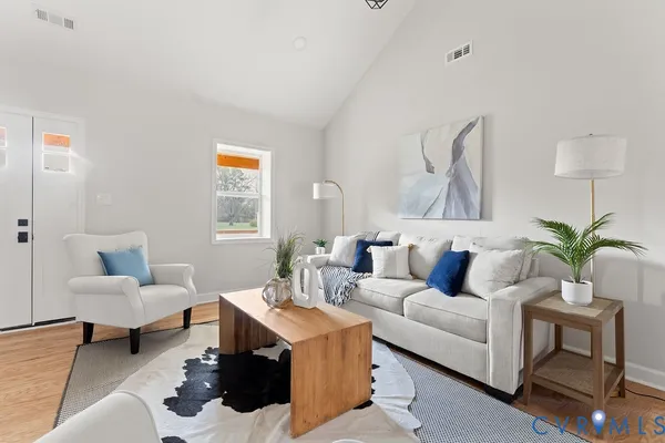 $399,500 | 6950 Courthouse Road, Providence Forge, VA 23140