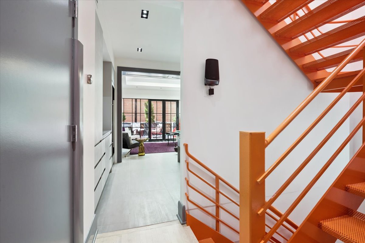 1318 North Astor Street Chicago, IL 60610 - Photo 38 of 80