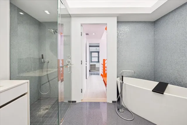 $24,000 | 1318 North Astor Street, Chicago, IL 60610