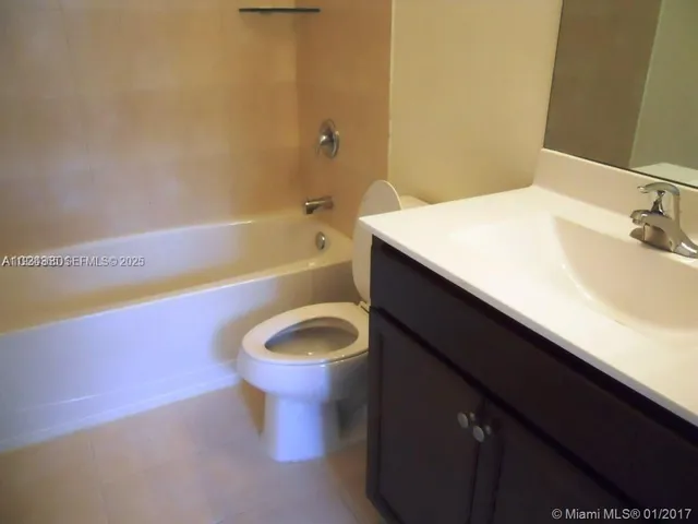 $2,950 | 9363 West 33rd Lane, Unit 9363, Hialeah, FL 33018