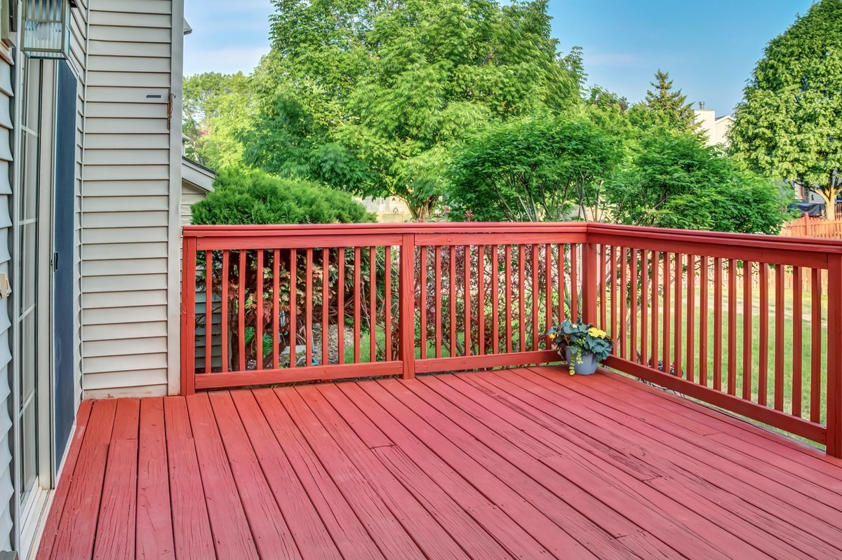 3420 Parliament Lane Naperville, IL 60564 - Photo 33 of 47 a balcony with wooden floor