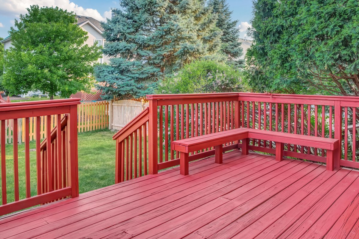 3420 Parliament Lane Naperville, IL 60564 - Photo 10 of 47 a view of balcony with wooden floor and fence