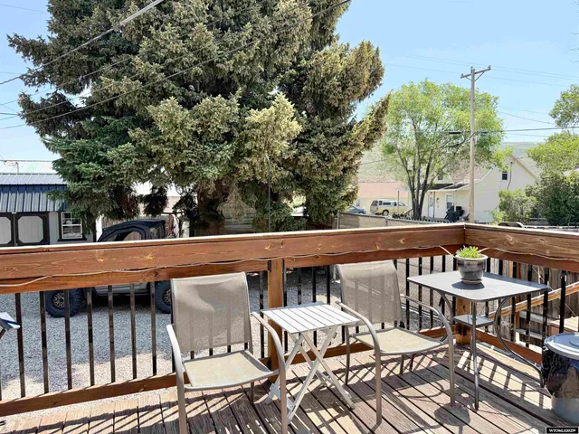 $285,000 | 1002 Cedar Avenue, Kemmerer, WY 83101