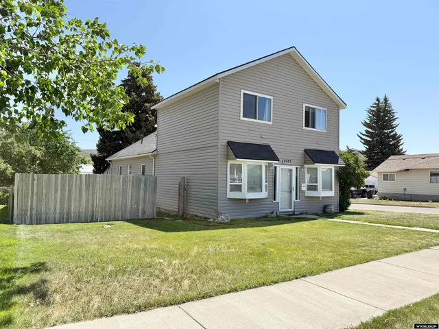 $285,000 | 1002 Cedar Avenue, Kemmerer, WY 83101