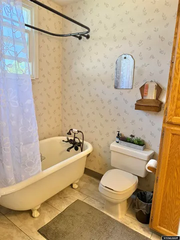 $285,000 | 1002 Cedar Avenue, Kemmerer, WY 83101