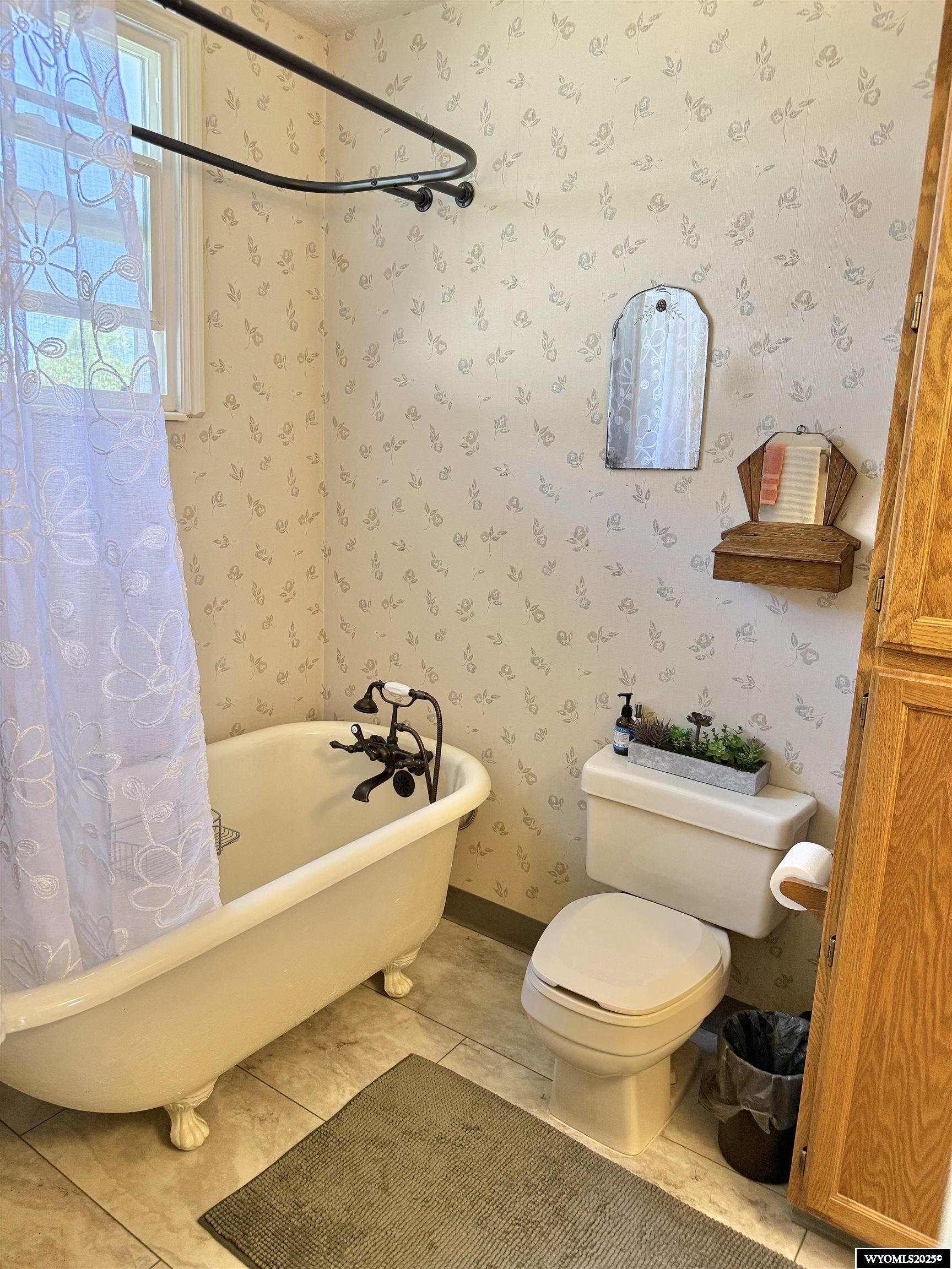 1002 Cedar Avenue Kemmerer, WY 83101 - Photo 9 of 35