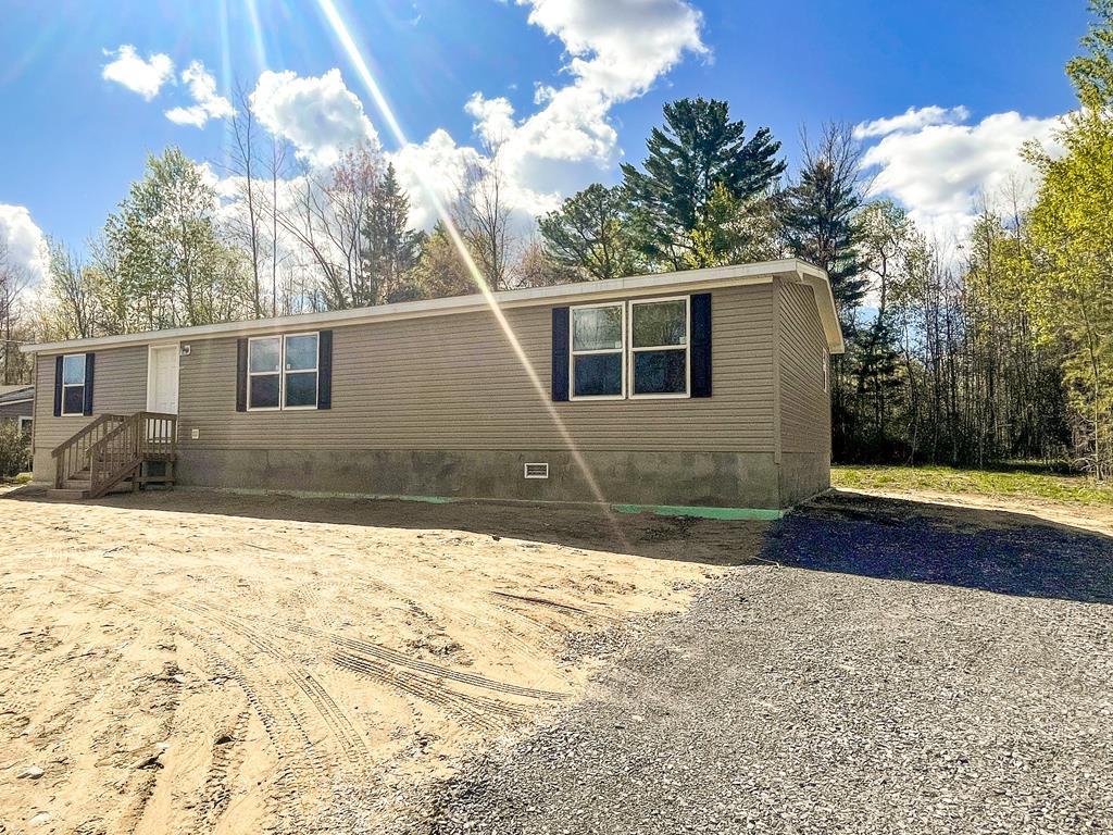 155 Bradford Road Plattsburgh, NY 12901 - Photo 2 of 23 Gallery Image 2