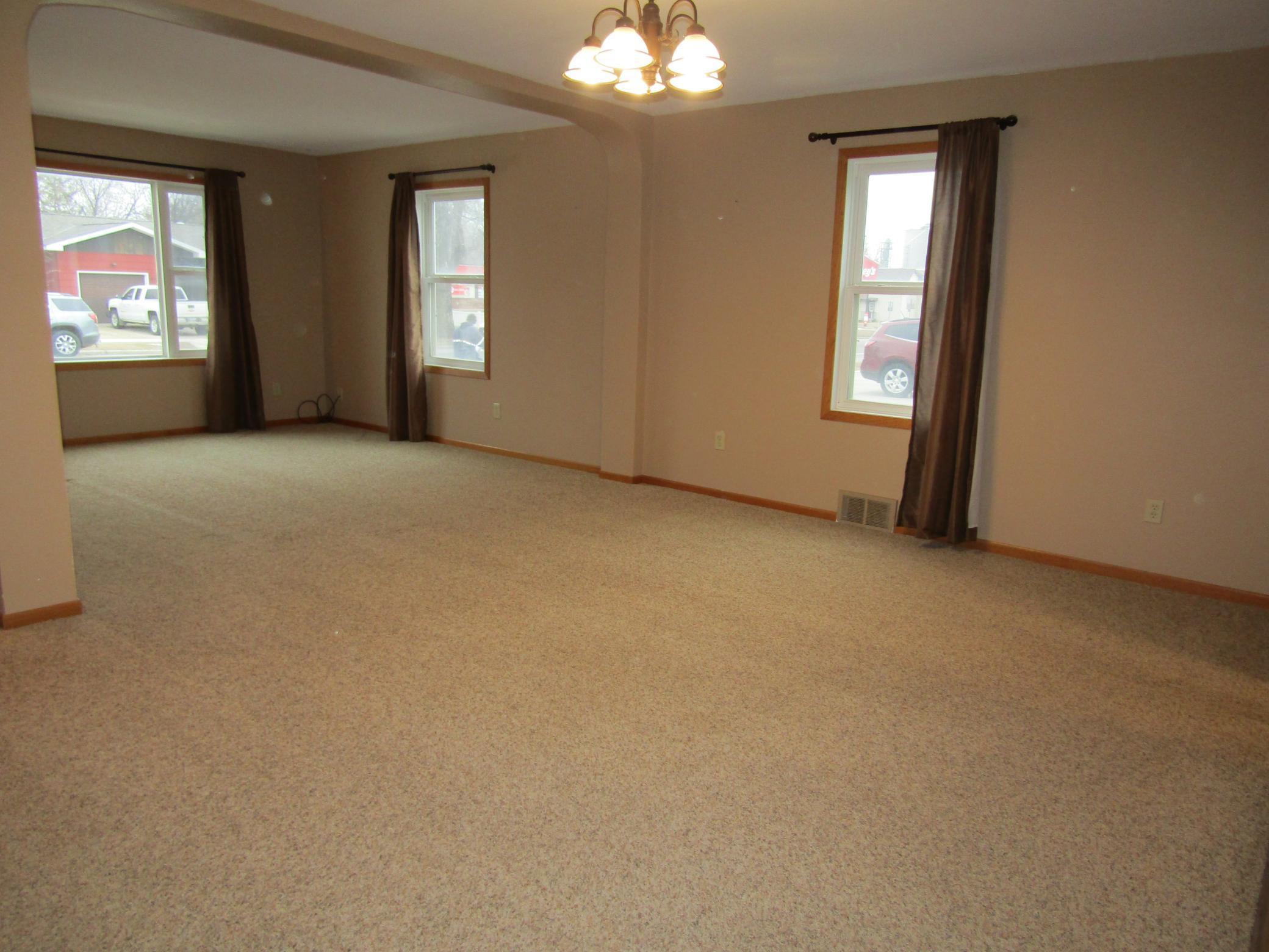 421 8th Avenue Madison, MN 56256 - Photo 12 of 50