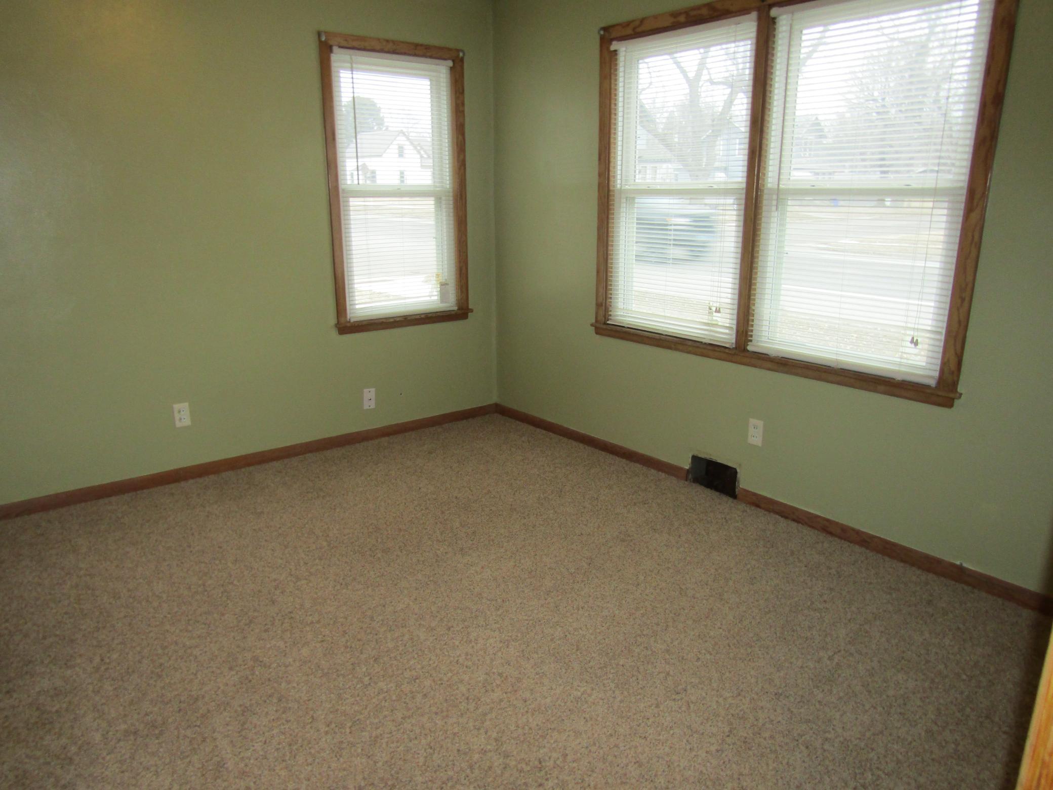 421 8th Avenue Madison, MN 56256 - Photo 16 of 50