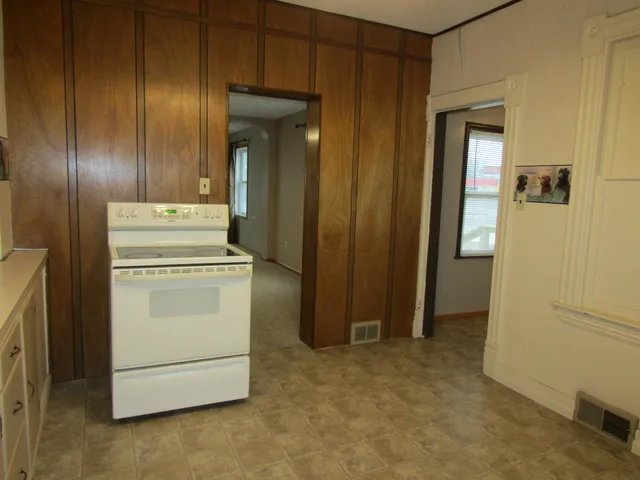 $259,000 | 421 8th Avenue, Madison, MN 56256