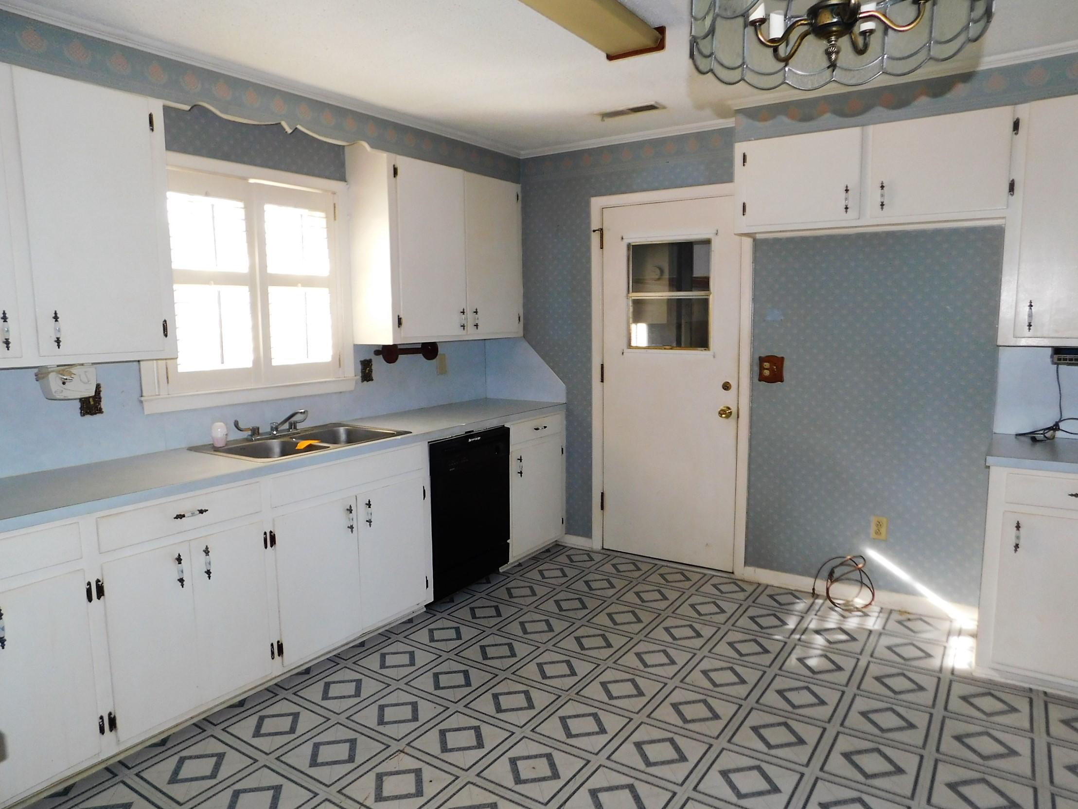 6001 Rembert Drive Hanahan, SC 29410 - Photo 7 of 19 kitchen2