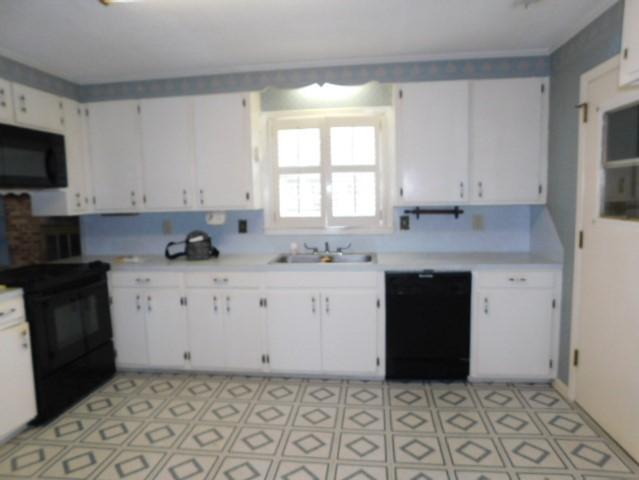 6001 Rembert Drive Hanahan, SC 29410 - Photo 8 of 19 kitchn4