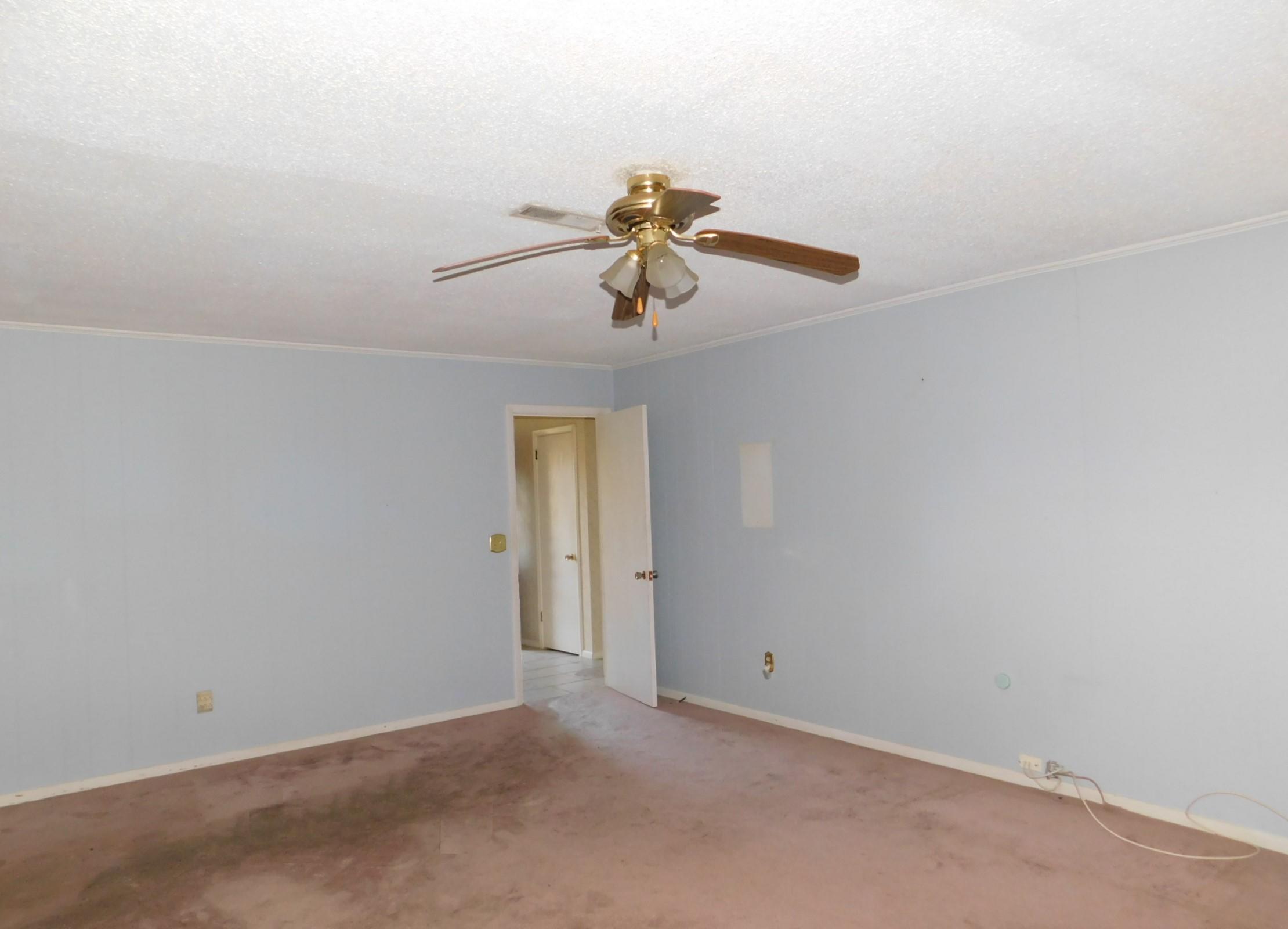 6001 Rembert Drive Hanahan, SC 29410 - Photo 10 of 19 family room2