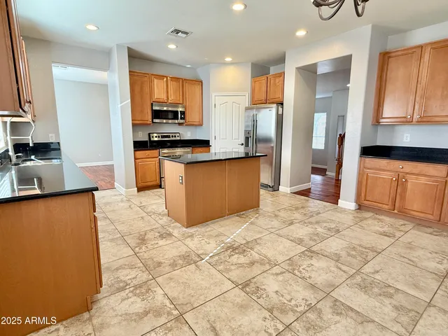 $1,995 | 16039 West Christy Drive, Surprise, AZ 85379