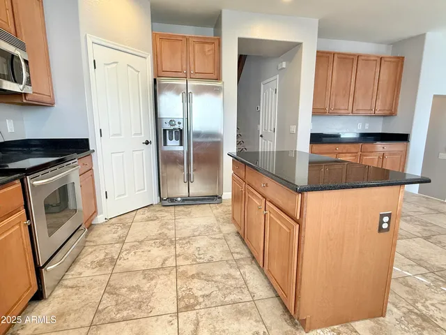 $1,995 | 16039 West Christy Drive, Surprise, AZ 85379