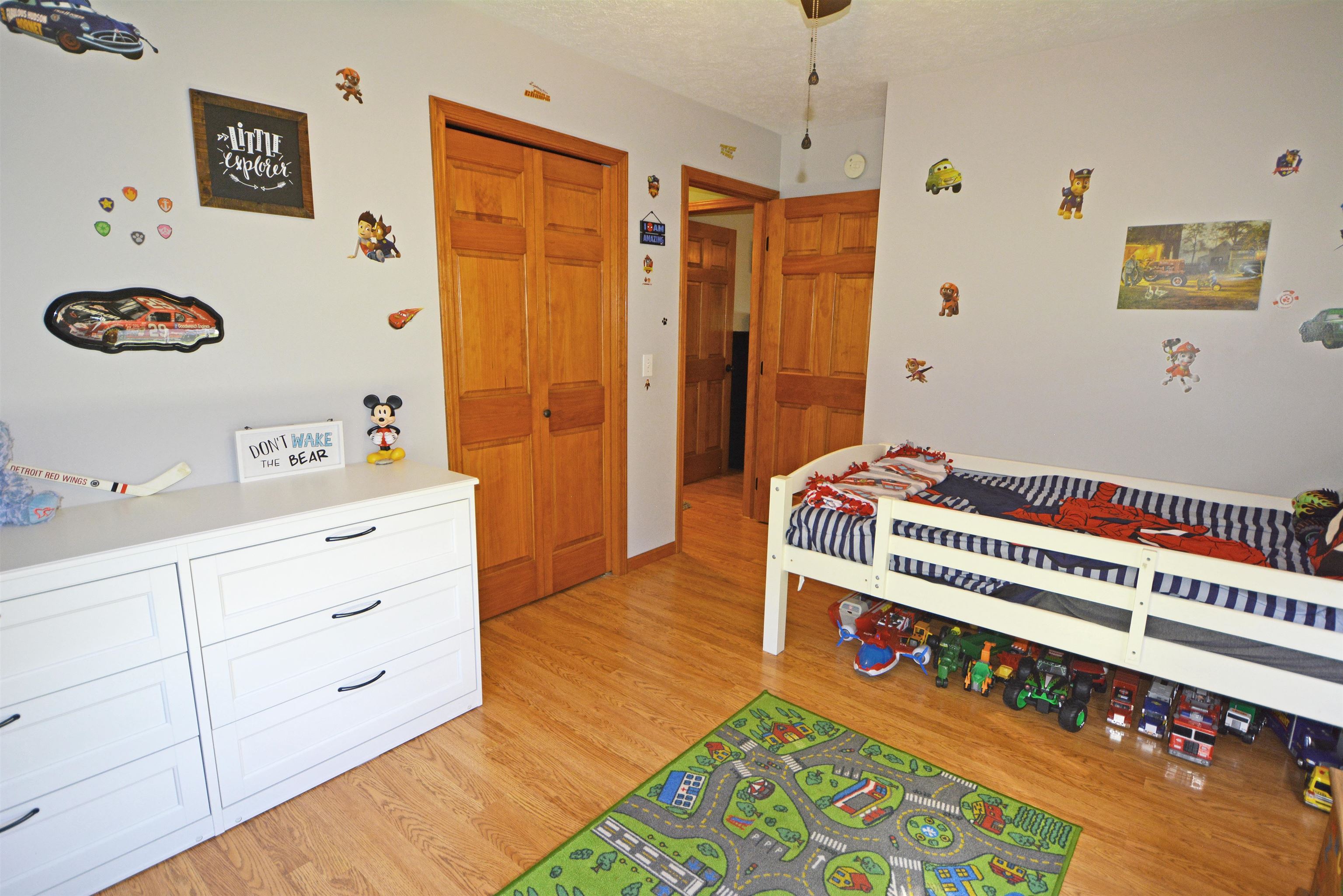 18808 West Maple Interlochen, MI 49643 - Photo 28 of 30 1904391-27.JPG