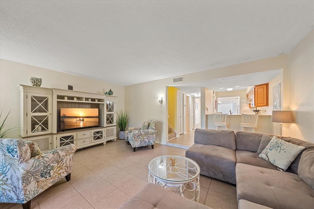 6650 Draw Lane, Unit 128 Sarasota, FL 34238 - Photo 11 of 32