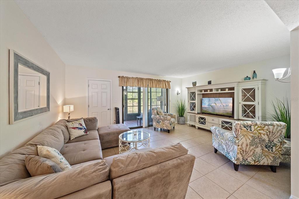 6650 Draw Lane, Unit 128 Sarasota, FL 34238 - Photo 8 of 32