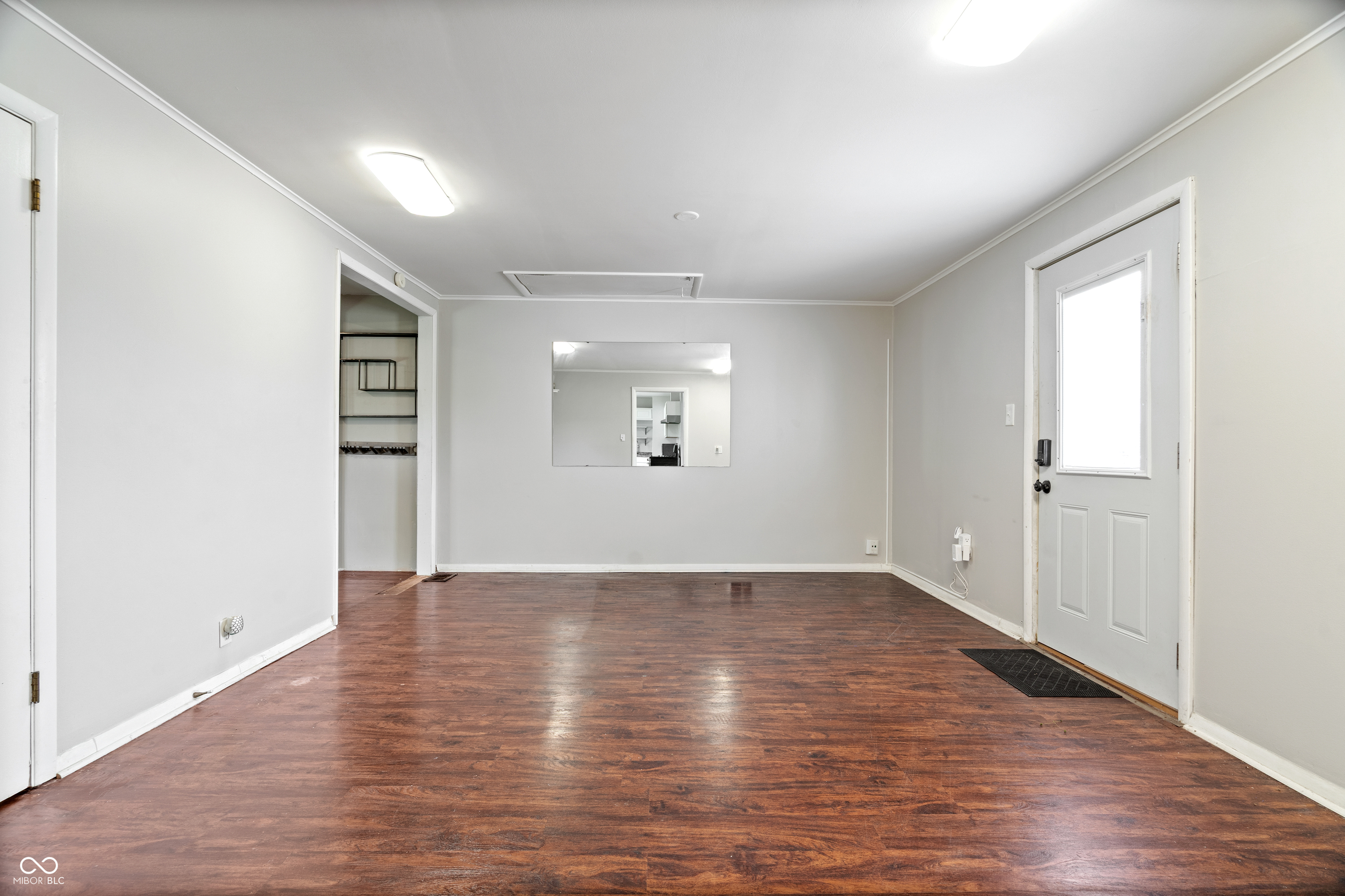 5310 East 16th Street Indianapolis, IN 46218 - Photo 16 of 25