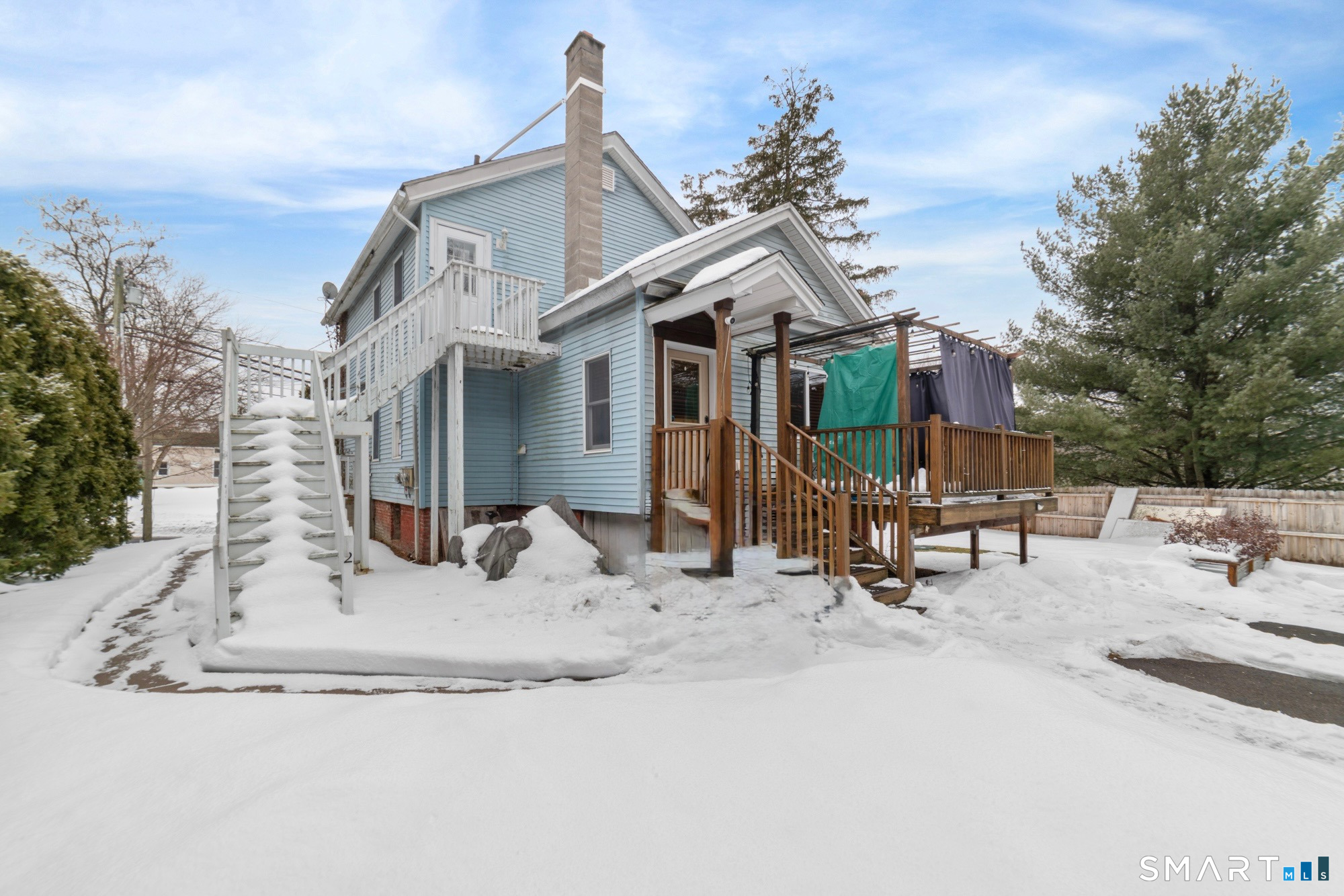 25 High Street Windsor, CT 06095 - Photo 11 of 40 a view of a house with outdoor space